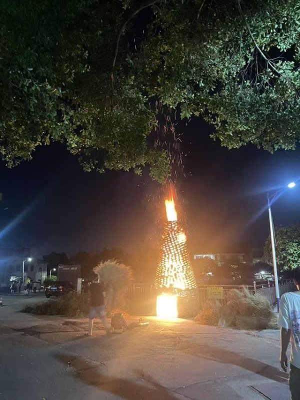 淘优配 中秋月圆火烧旺地！广州花都炭步19个村燃起“烧禾楼”